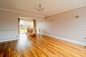 Living Room- click for photo gallery